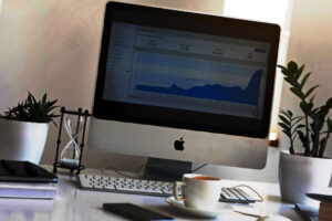 Surfista de ganancias de la estrategia. Subida rápida en el comercio